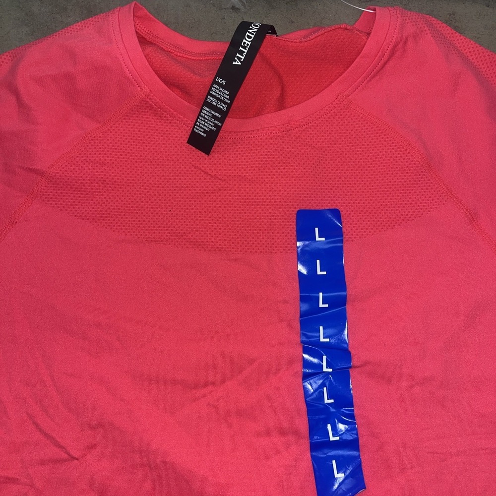 NEW Women's Pink‎ MONDETTA Stretch Active Tee Medium - Picture 2 of 2